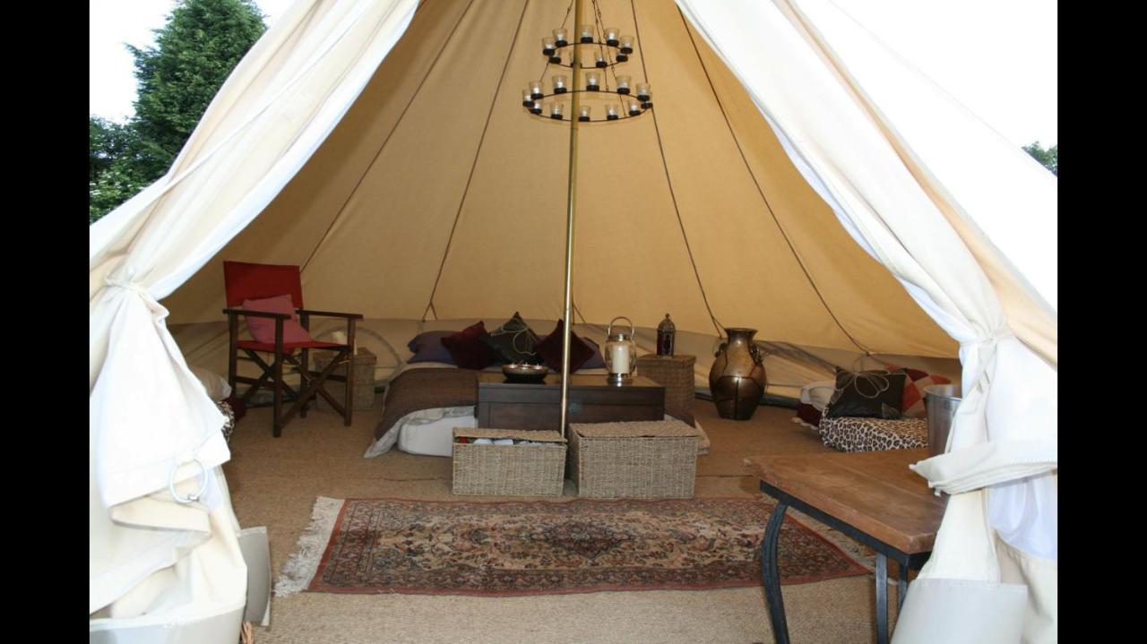Home Farm Radnage Glamping Bell Tent 7, With Log Burner And Fire Pit 海维康 外观 照片